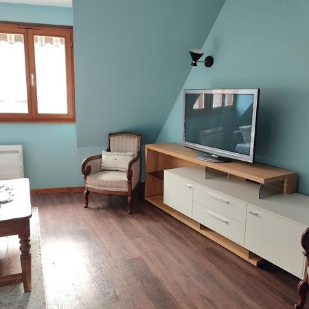 Hotel Au Lion Ribeauville  Bagian luar foto