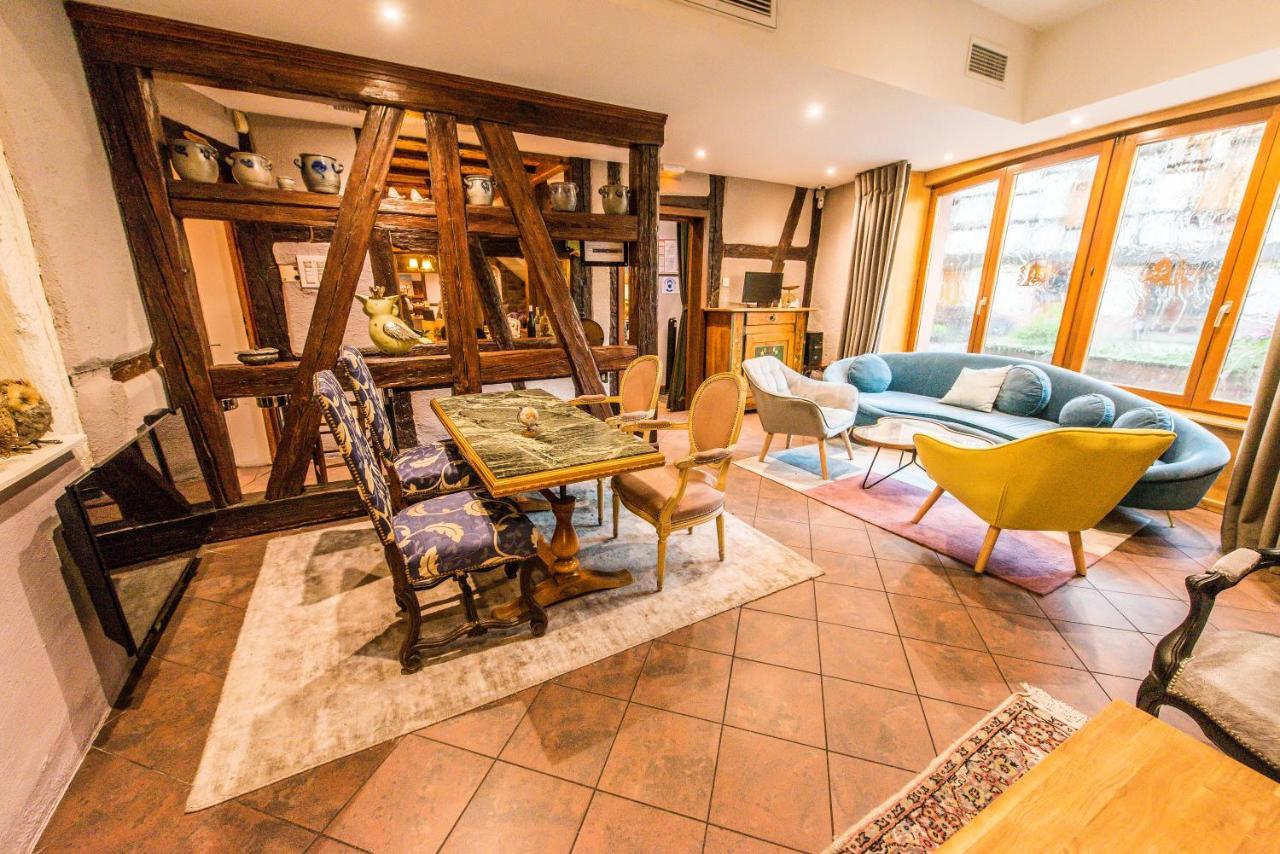 Hotel Au Lion Ribeauville  Bagian luar foto