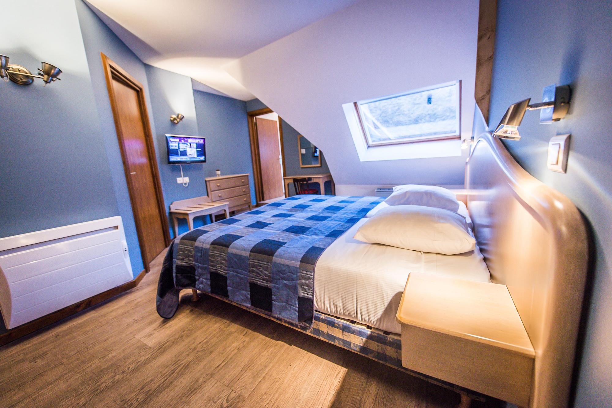 Hotel Au Lion Ribeauville  Bagian luar foto
